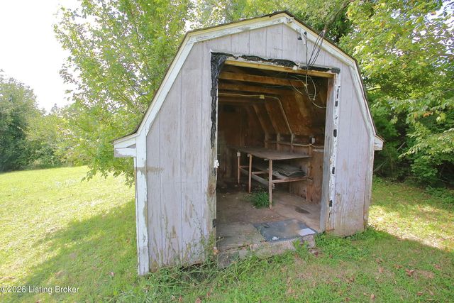 4489 Shepherdsville Rd, Elizabethtown, KY 42701