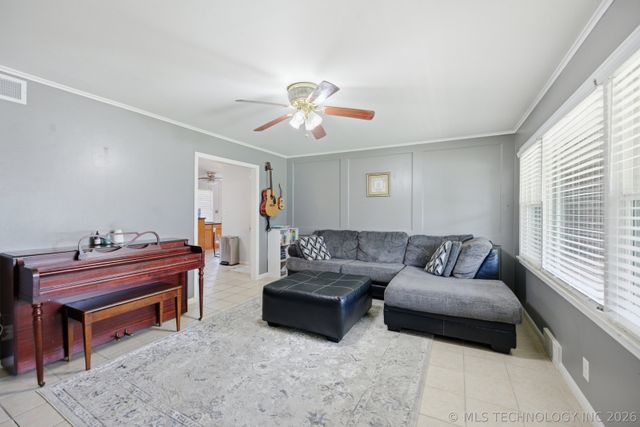 422 S 76th East Avenue, Tulsa, OK 74112