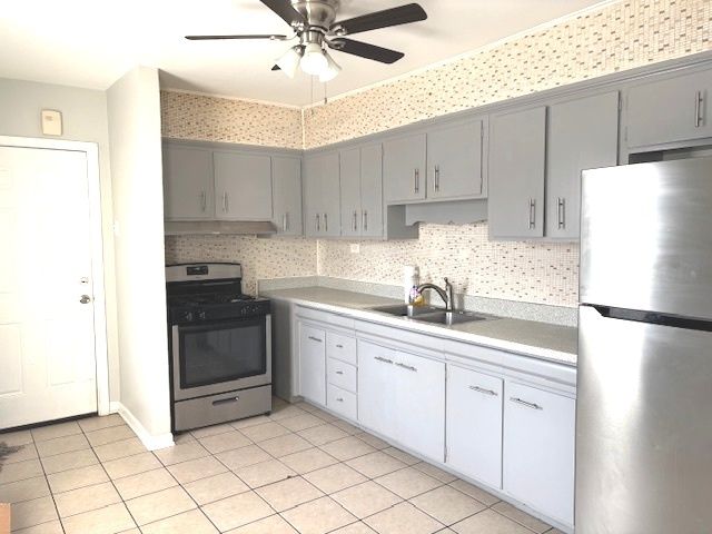 1548 Jackson Street, North Chicago, IL 60064