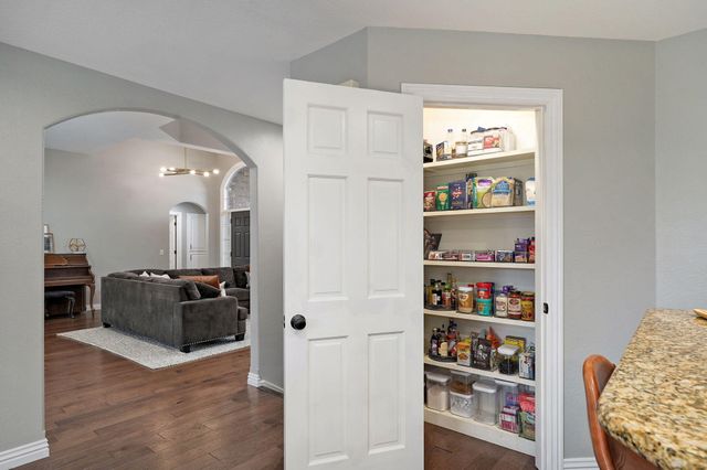 1630 N Waterstone Avenue, Springfield, MO 65802