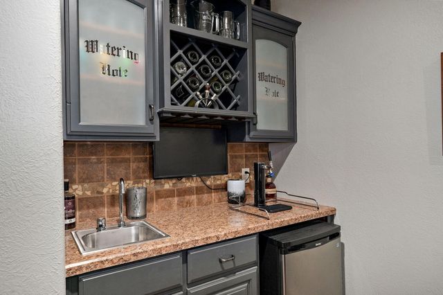 1630 N Waterstone Avenue, Springfield, MO 65802