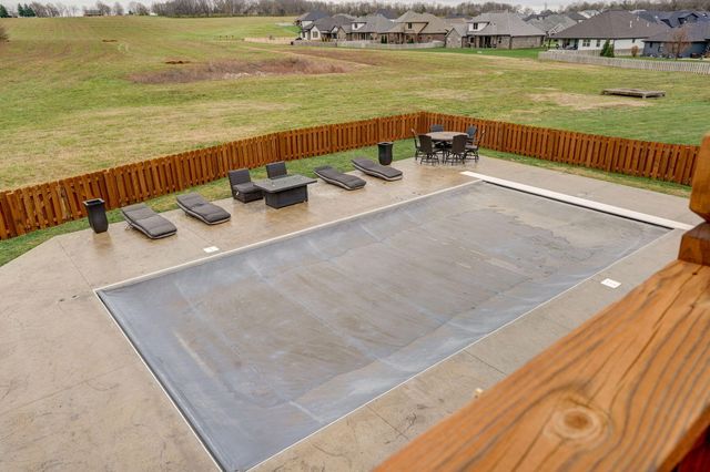 1630 N Waterstone Avenue, Springfield, MO 65802