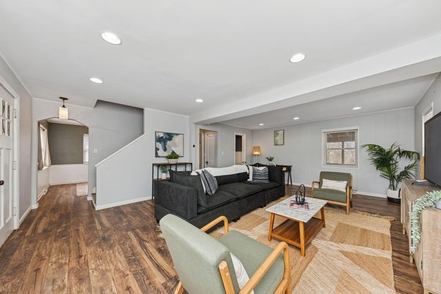 18 Doris Drive, Latonia, KY 41015