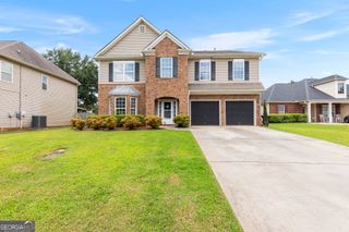 216 Hearthwood Drive, Kathleen, GA 31047