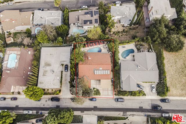 11559 DONA EVITA Drive, Studio City, CA 91604