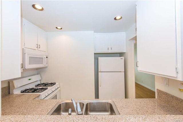 500 Orange Blossom 1, Irvine, CA 92618