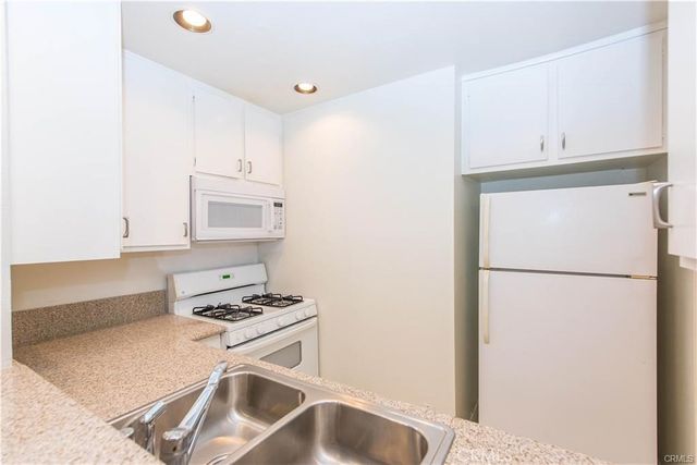 500 Orange Blossom 1, Irvine, CA 92618