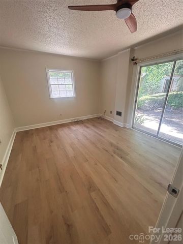 1616 Weststone Drive, Charlotte, NC 28208