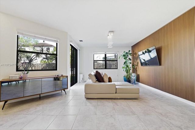 11765 SW 249th Ter, Homestead, FL 33032