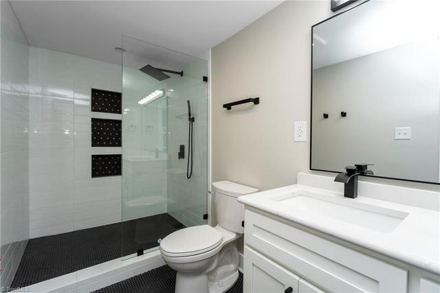 420 E Bank Street, Salisbury, NC 28144