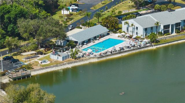 9650 Green Cypress LN 22, Fort Myers, FL 33905