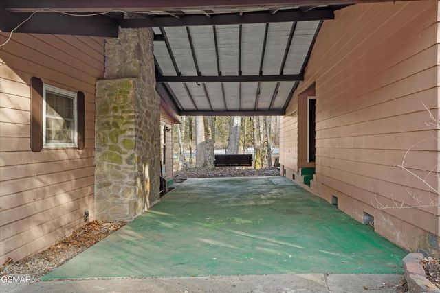 4413 E Scenic Drive, Gatlinburg, TN 37738