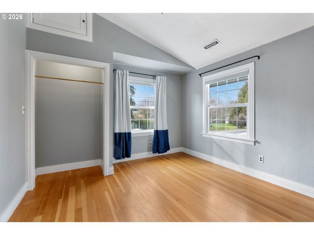 3141 ODELL Hwy, Hood River, OR 97031