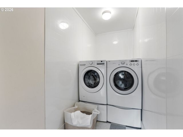 3141 ODELL Hwy, Hood River, OR 97031