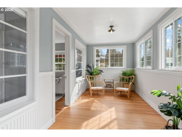 3141 ODELL Hwy, Hood River, OR 97031