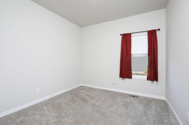 7920 NW 95th Street, Johnston, IA 50131