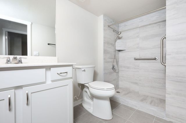 7920 NW 95th Street, Johnston, IA 50131