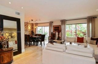 2991 Lakewood Ln 329, Hollywood, FL 33021