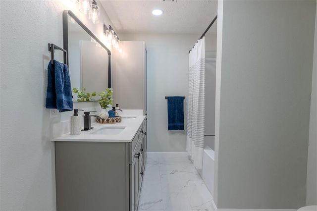 1563 Noelie St Street, Lake Charles, LA 70611