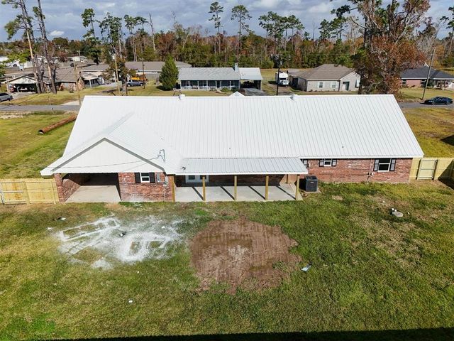 1563 Noelie St Street, Lake Charles, LA 70611