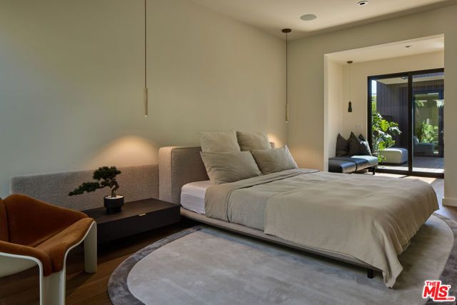 4263 Le Bourget Avenue, Culver City, CA 90232