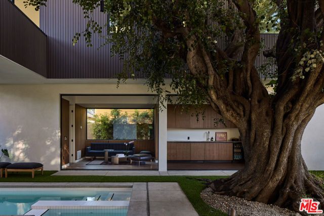 4263 Le Bourget Avenue, Culver City, CA 90232