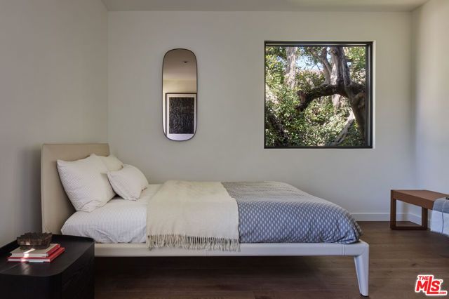 4263 Le Bourget Avenue, Culver City, CA 90232