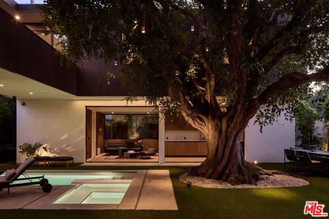 4263 Le Bourget Avenue, Culver City, CA 90232