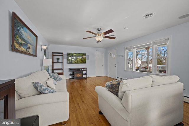 6226 2ND AVE, Hanover, MD 21076