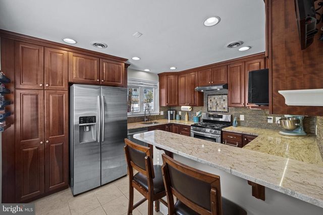 6226 2ND AVE, Hanover, MD 21076