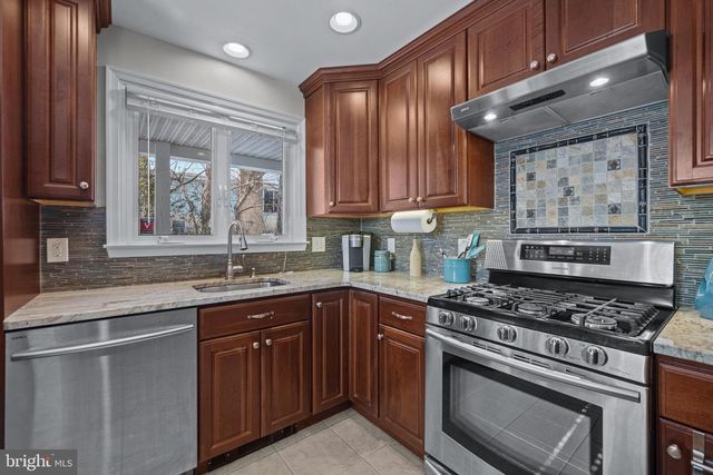 6226 2ND AVE, Hanover, MD 21076