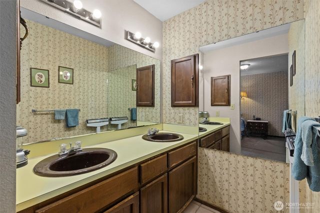 12828 314th Avenue NE, Duvall, WA 98019