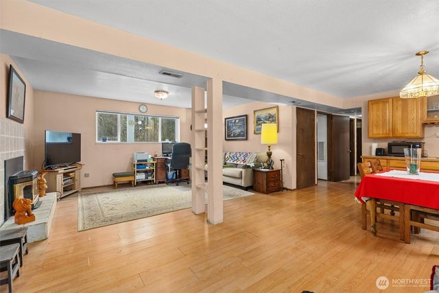 12828 314th Avenue NE, Duvall, WA 98019