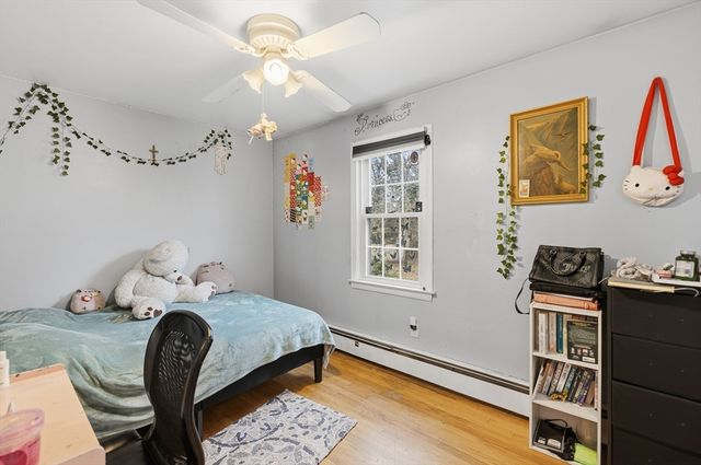 41 Roosevelt Ave, North Attleboro, MA 02760