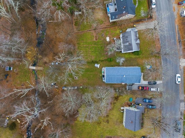 41 Roosevelt Ave, North Attleboro, MA 02760