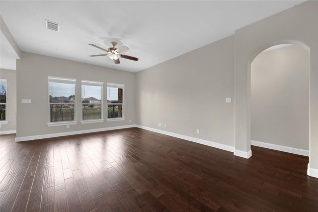 201 Seminole Canyon DR, Georgetown, TX 78628