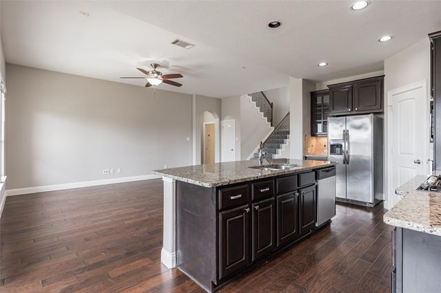 201 Seminole Canyon DR, Georgetown, TX 78628