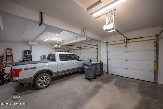 2400 Mona Avenue, Anchorage, AK 99516