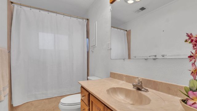 1501 Garcia Street NE, Albuquerque, NM 87112
