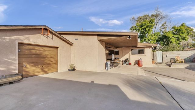 1501 Garcia Street NE, Albuquerque, NM 87112