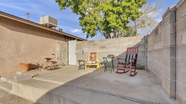 1501 Garcia Street NE, Albuquerque, NM 87112