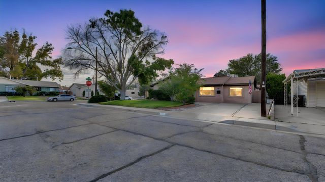 1501 Garcia Street NE, Albuquerque, NM 87112