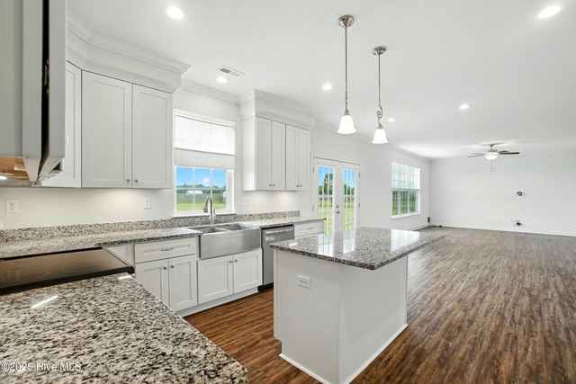 103 Red Maple Drive, Elizabeth City, NC 27909