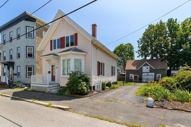 18 Willow Ave, Salem, MA 01970