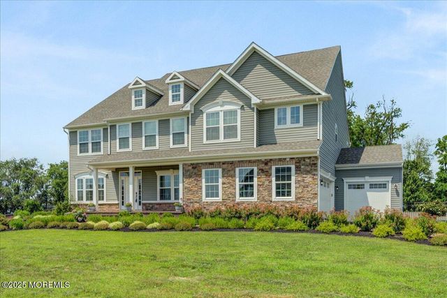 35 Gina Drive, Allentown, NJ 08501