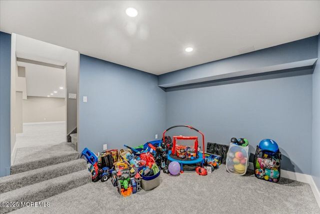 35 Gina Drive, Allentown, NJ 08501