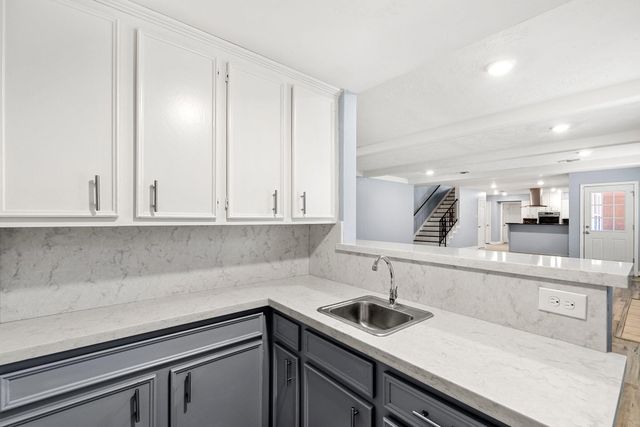 1103 Manatee Lane, Houston, TX 77090