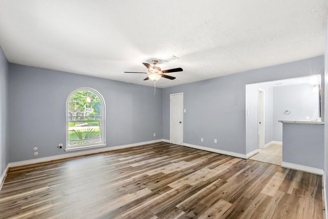 1103 Manatee Lane, Houston, TX 77090