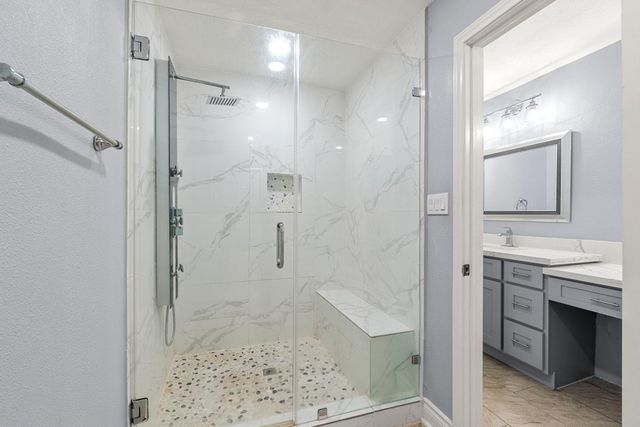 1103 Manatee Lane, Houston, TX 77090