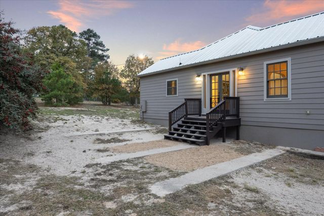 364 Ponderosa LOOP, Paige, TX 78659